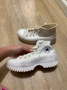 Platform converse